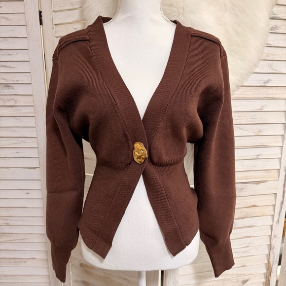 Women's Brown V-Neck Single-Button Knit Cardigan - Picture 5 of 10